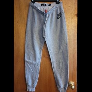Nike Rally Loose Fit Womens Gray Joggers Large